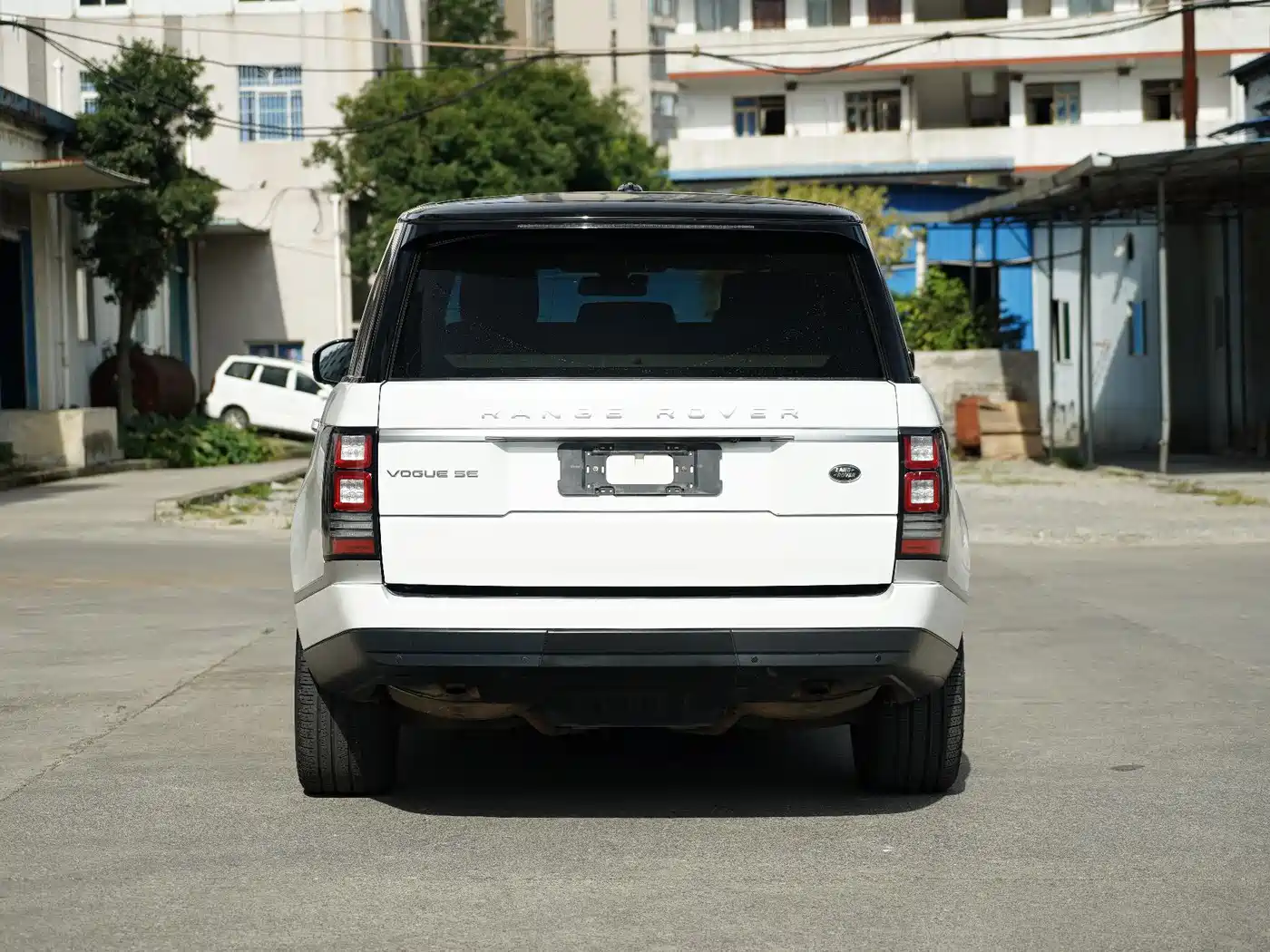 Land Rover Range Rover 2014 2014 3.0 SC V6 Vogue SE Genesis Extended Edition