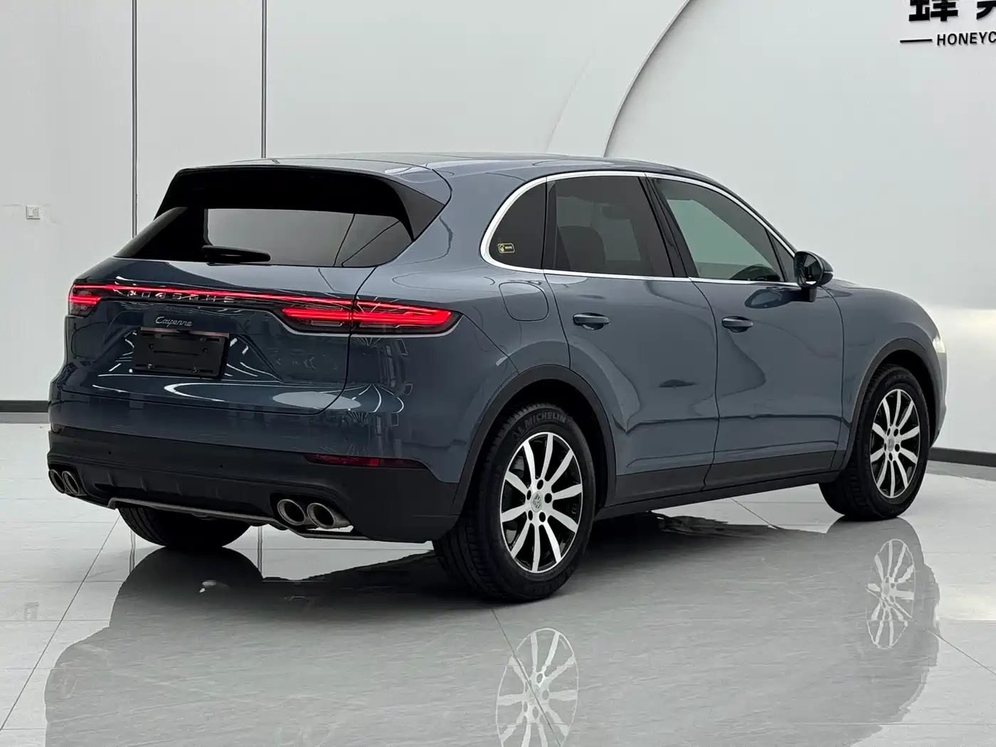 Porsche Cayenne 2018 Cayenne 3.0T фото 24