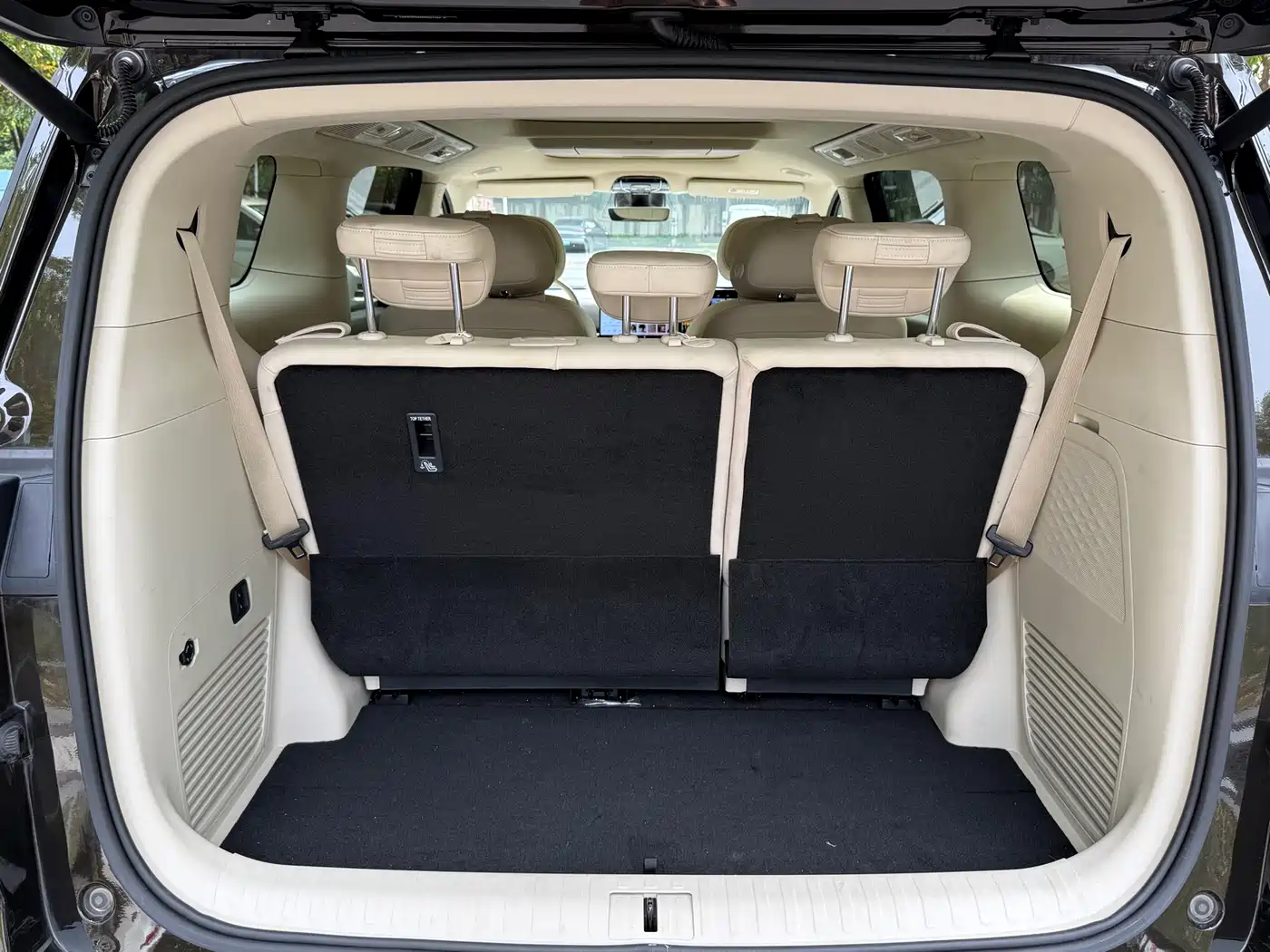 Voyah Auto Voyah Dreamer 2025 PHEV 4WD Kunpeng Premium Edition фото 13
