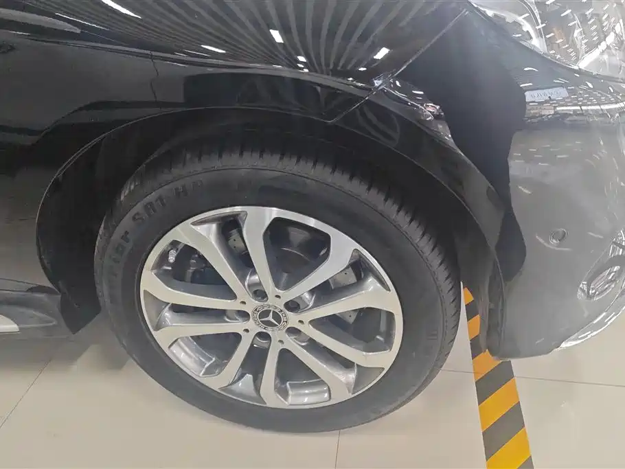 Mercedes-Benz GLE 2017 GLE 320 4MATIC Dynamic фото 6