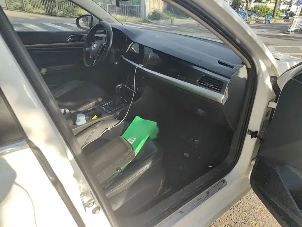 Volkswagen Lavida, миниатюра 18