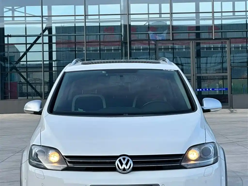Volkswagen Golf (Import) 2011 1.4TSI Cross Golf