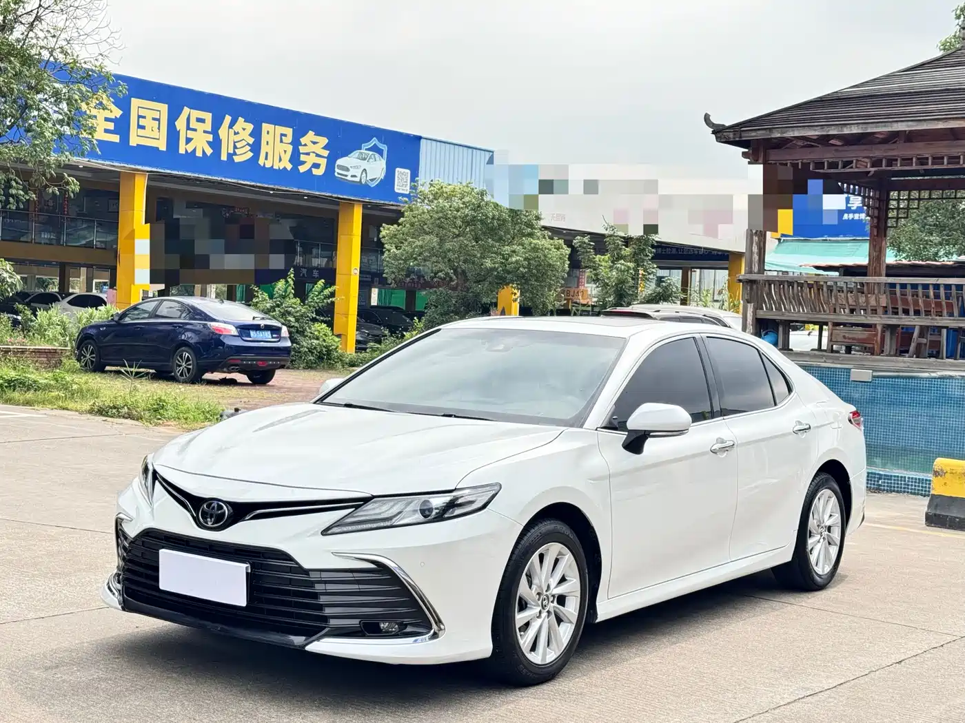 Toyota Camry 2021 2.0G Luxury Edition