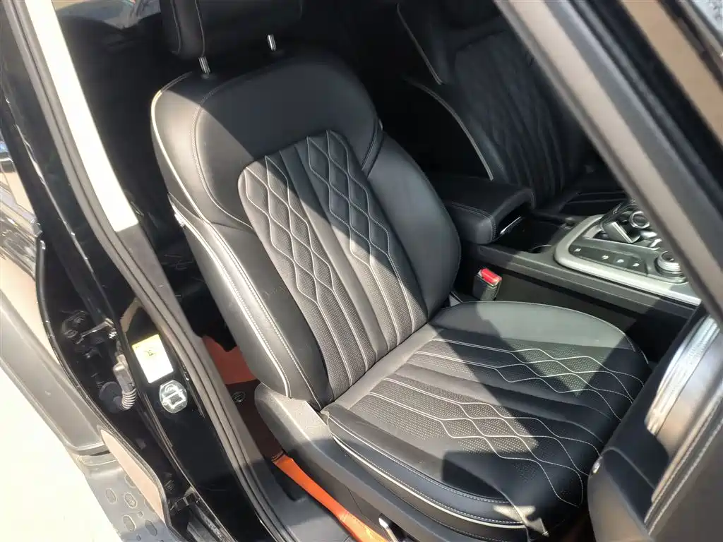 Tank 300 2023 Off-Road Edition 2.0T Challenger фото 20