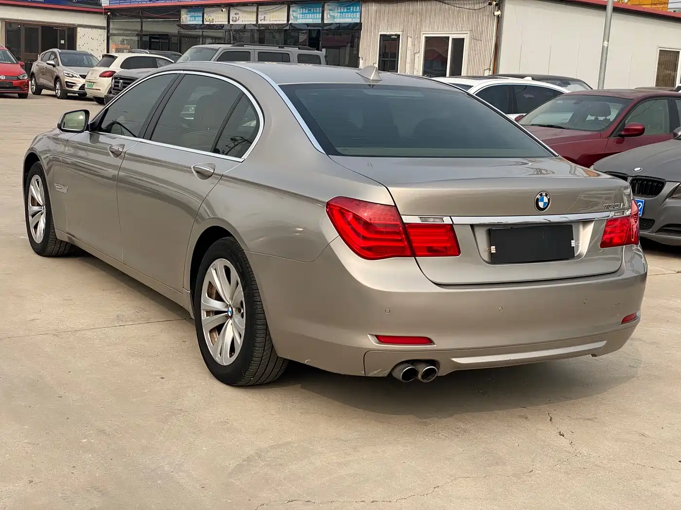 BMW 7 Series 2011 730Li Elegance фото 11