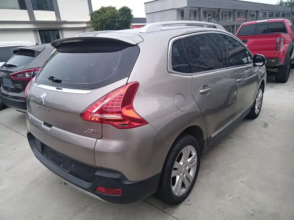 Peugeot 3008 2016 2015 2.0L Automatic Classic Edition