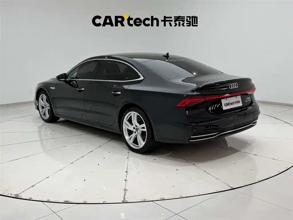AUDI A7L