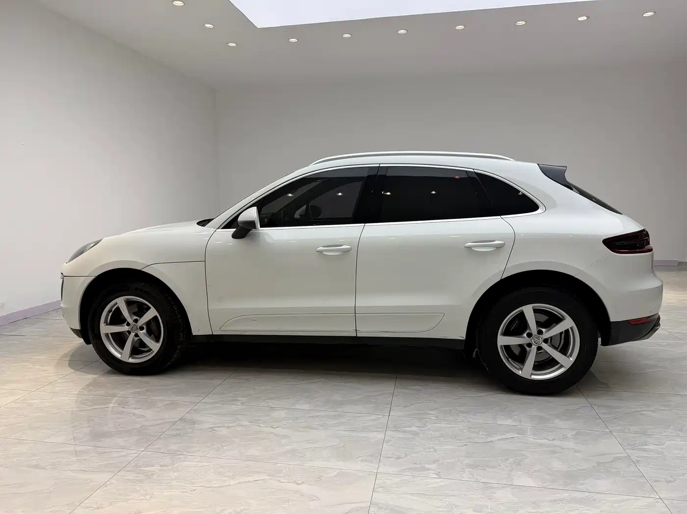 Porsche Macan 2017 Macan 2.0T фото 4