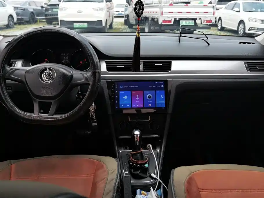 Volkswagen Bora 2018 1.5L Automatic Fashion фото 12