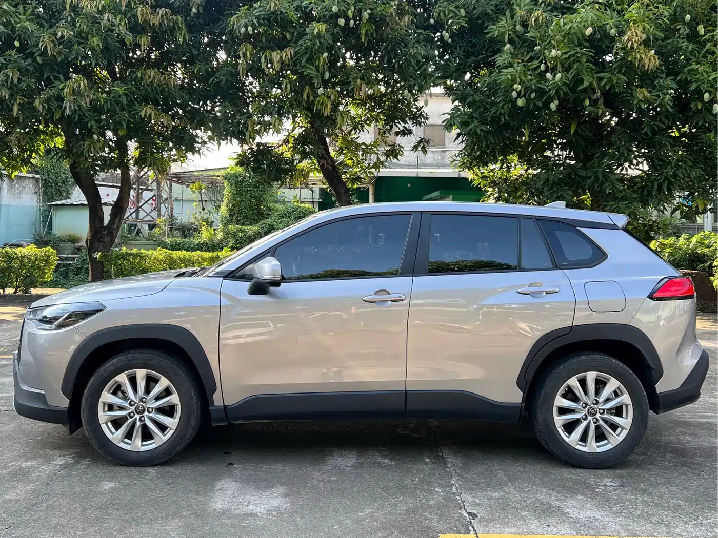 Toyota Corolla Cross 2023 2.0L Elite Edition фото 3