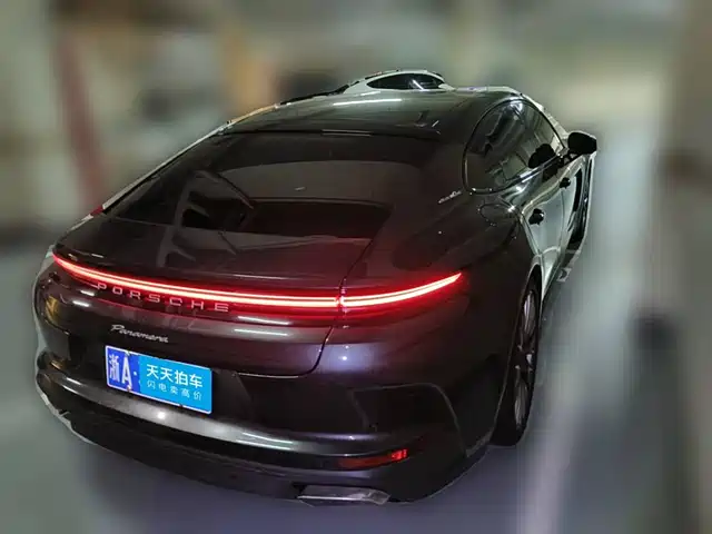 Porsche Panamera 2024 Panamera Executive Long Wheelbase 2.9T — фото 5