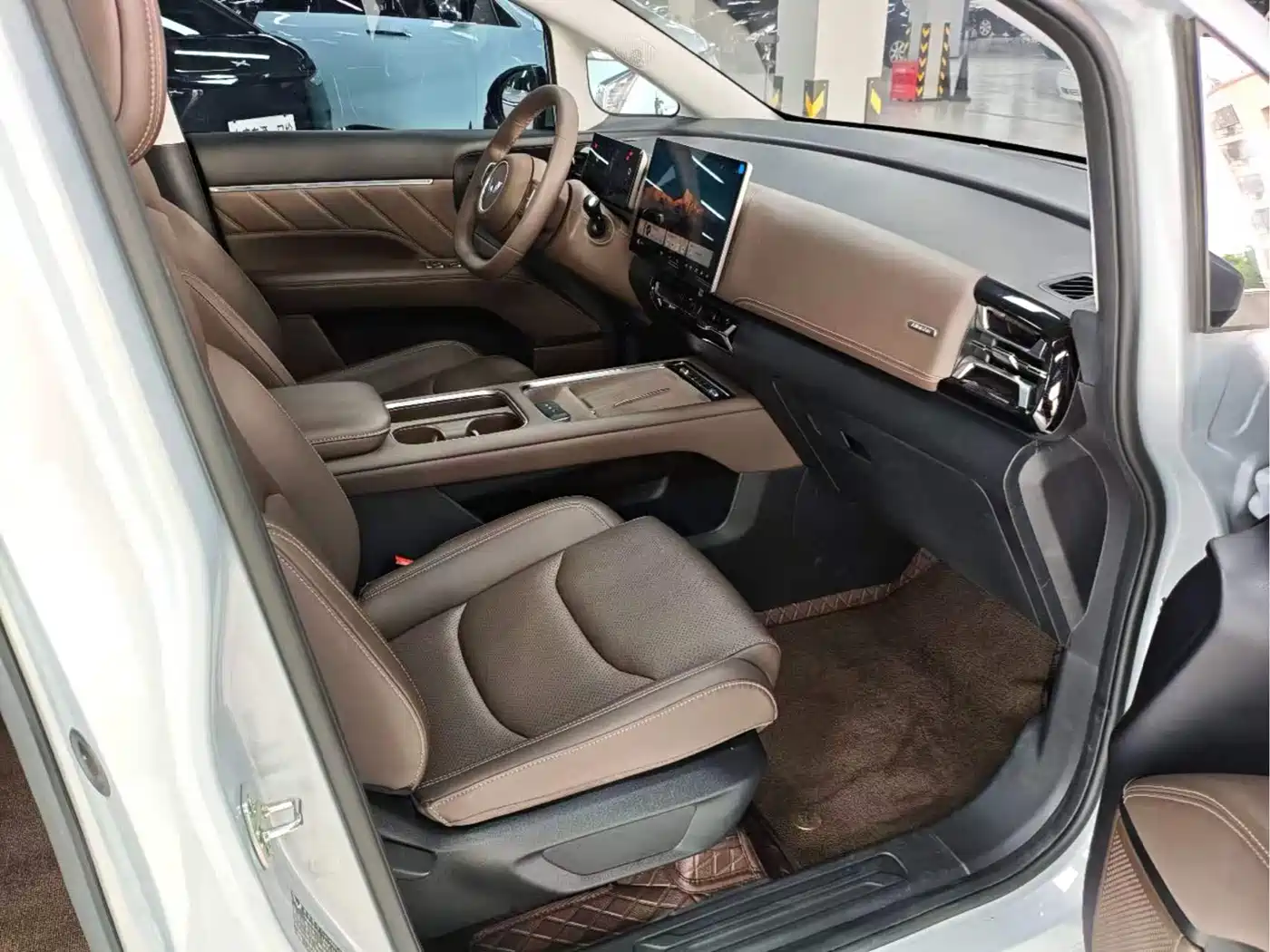 Wuling Motors Xingguang 730 New Energy 2025 2025 Model Pure Electric Base Version