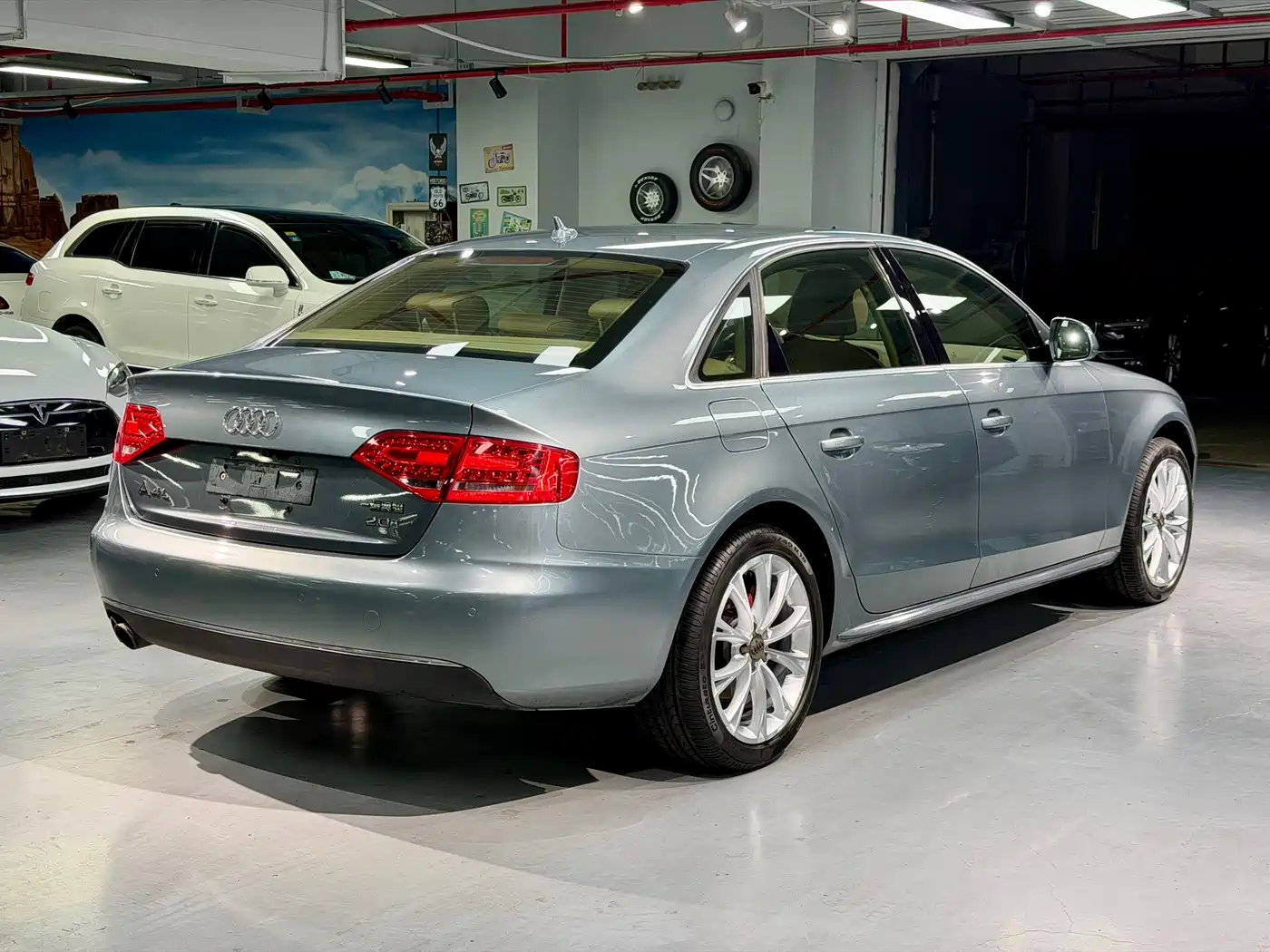 Audi A4L 2010 2010 2.0 TFSI Sport