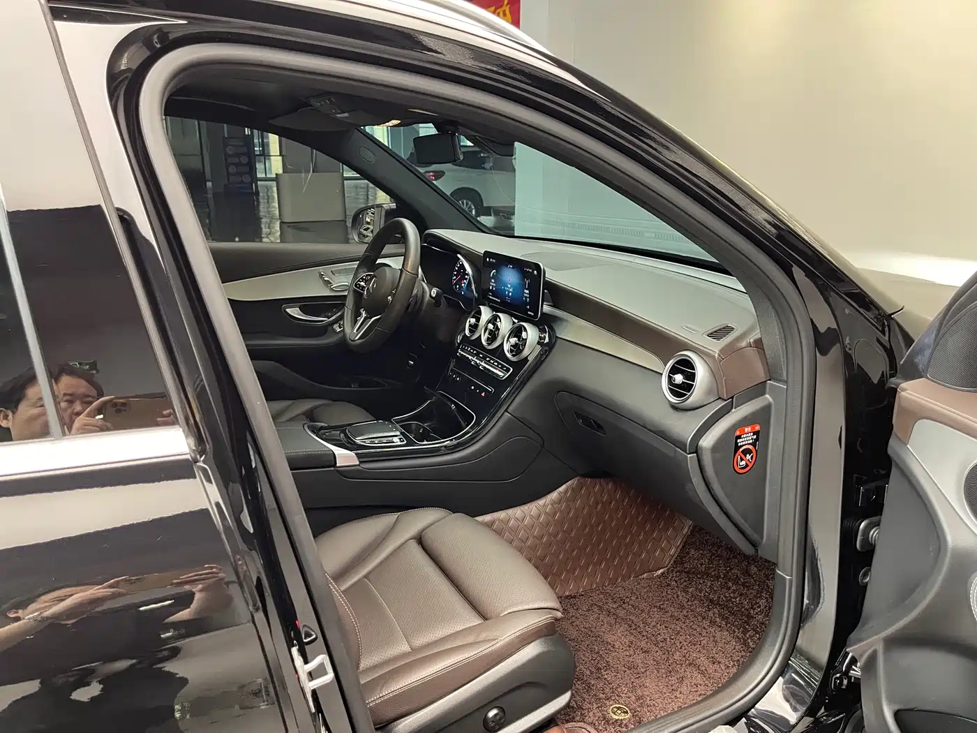 Mercedes-Benz GLC 2022 Facelift III GLC 260 L 4MATIC Dynamic фото 14