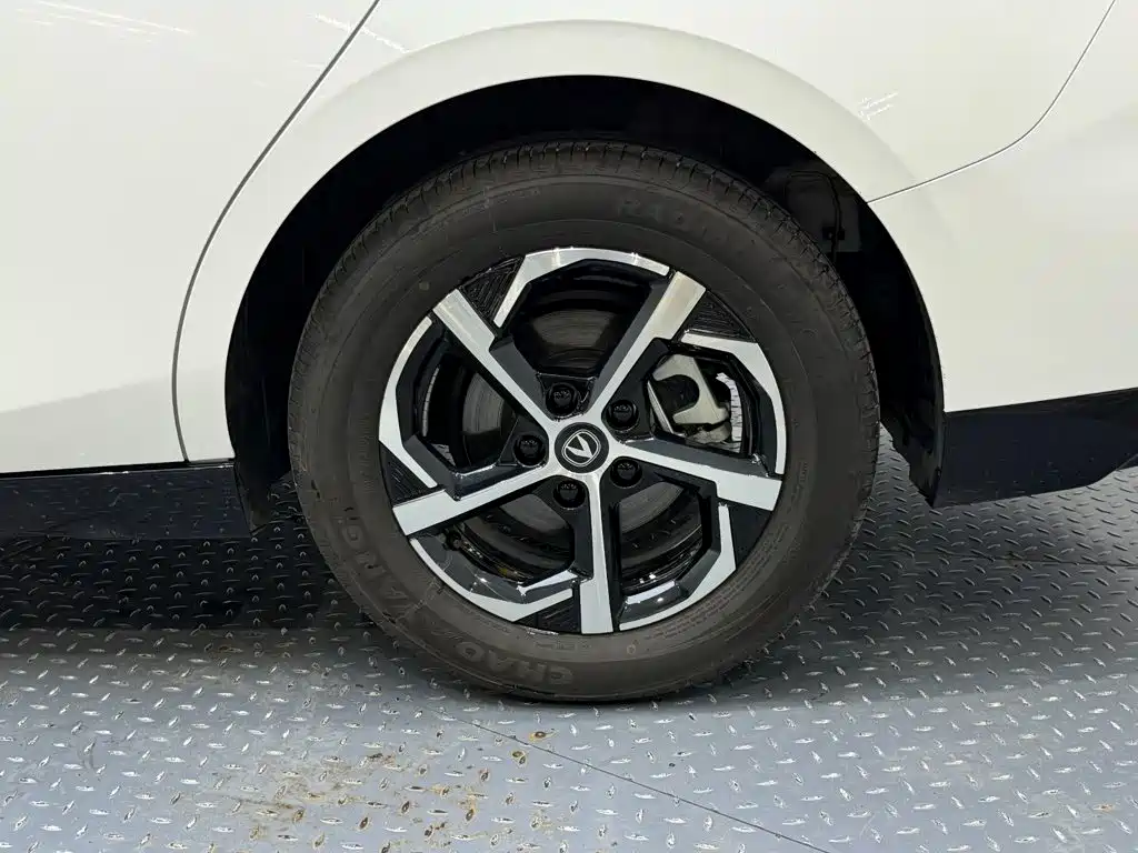 Changan Eado 2026 2025 Model Year Facelift 1.5T 500Bar Basic Edition