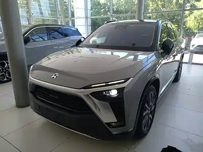 NIO ES8