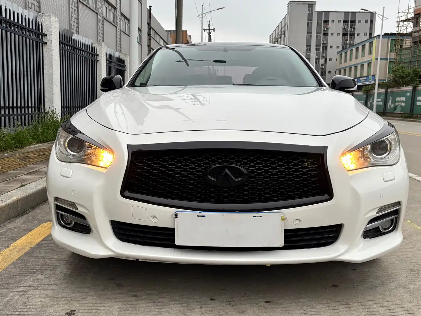 Infiniti Q50 2016 2014 2.0T Comfort Edition