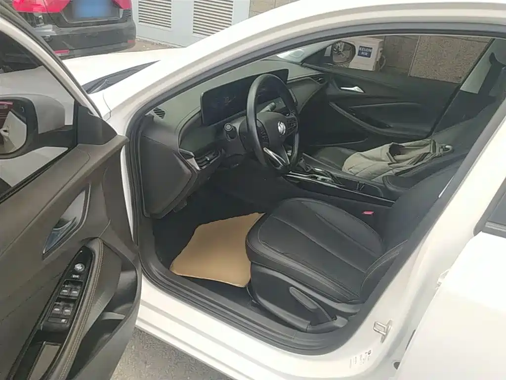 Buick Verano 2023 Pro Joy Edition фото 16