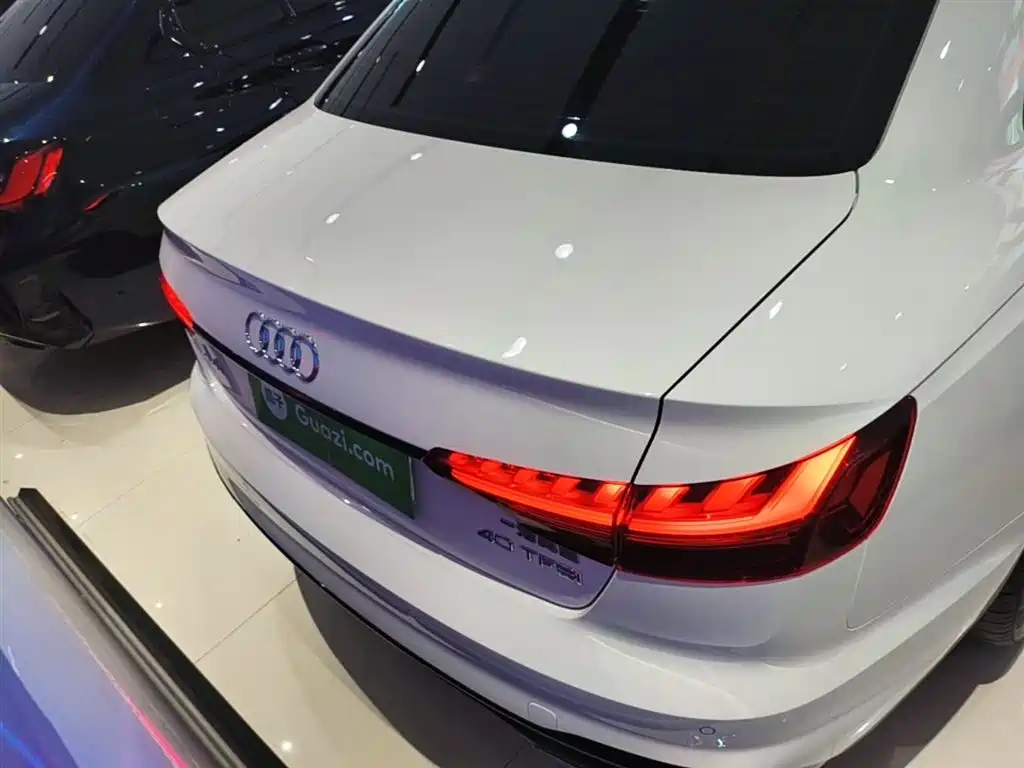 Audi A4L 2024 40 TFSI Luxury Dynamic фото 6