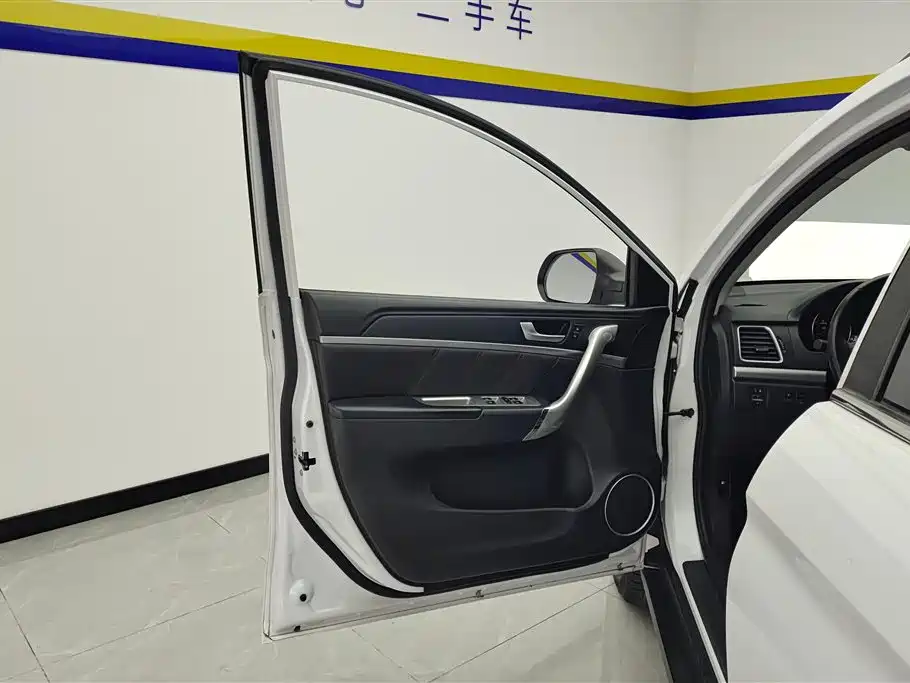 Haval M6 2019 1.5T DCT 2WD Elite Type China VI фото 7