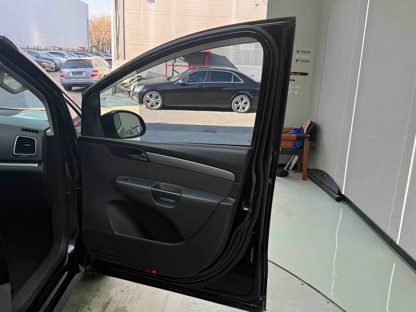 Volkswagen Sharan 2014 2.0TSI Standard фото 23