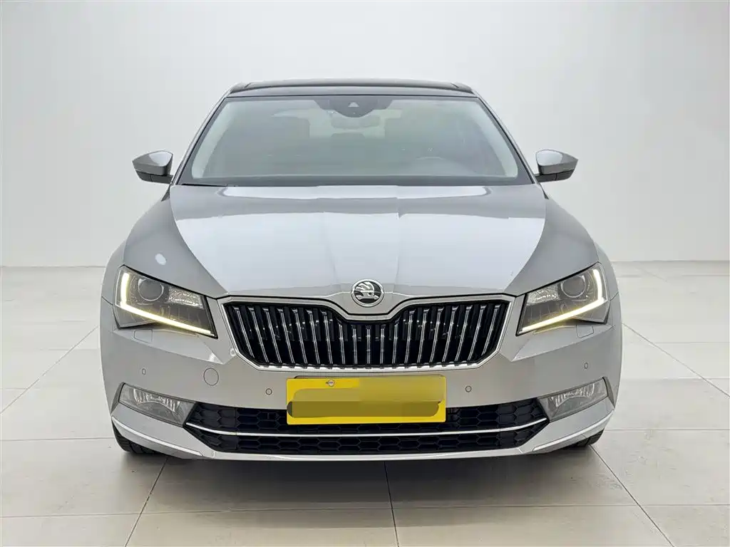 Škoda Superb 2016 TSI330 DSG Smart Edition фото 21