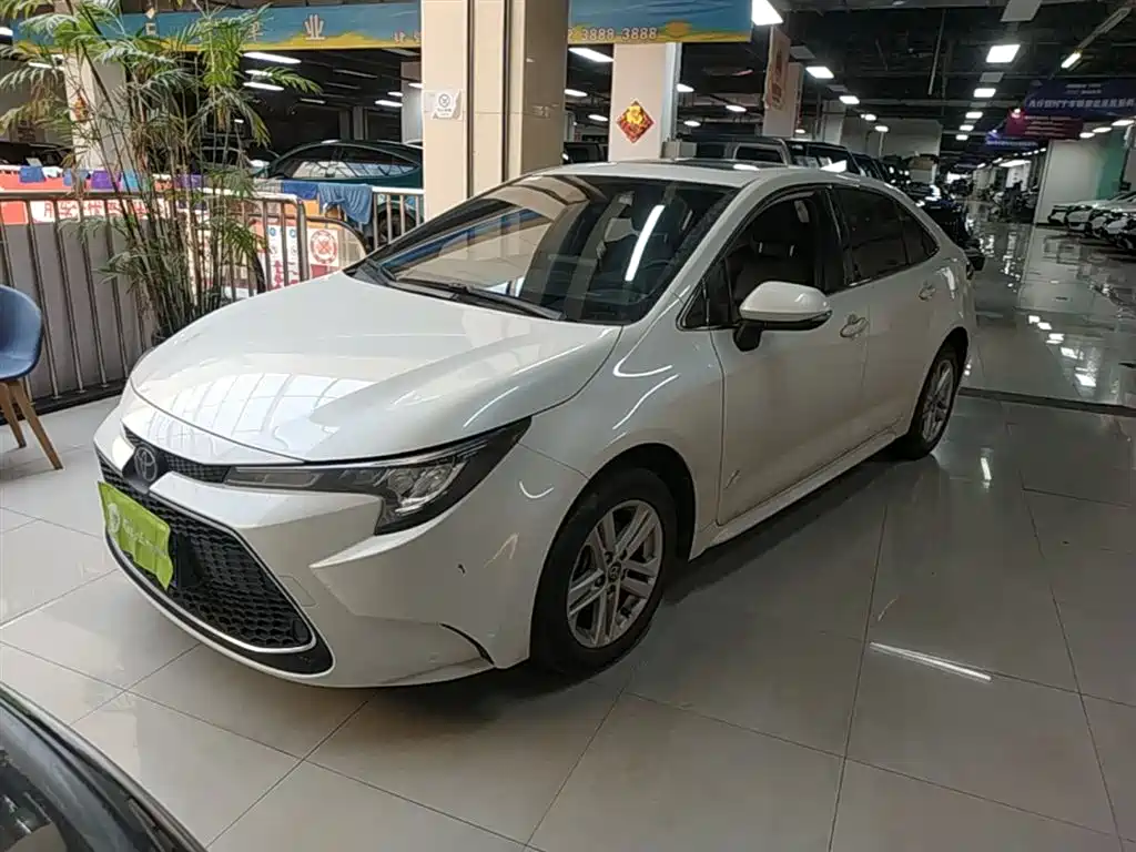 Toyota Levin 2019 185T CVT Luxury Edition China VI