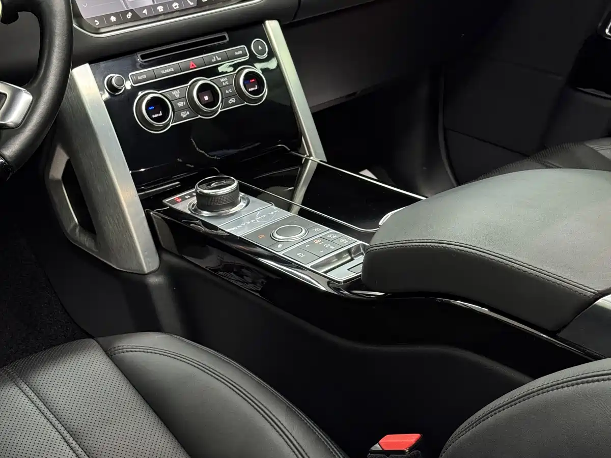 Land Rover Range Rover 2017 3.0 SC V6 Vogue фото 21