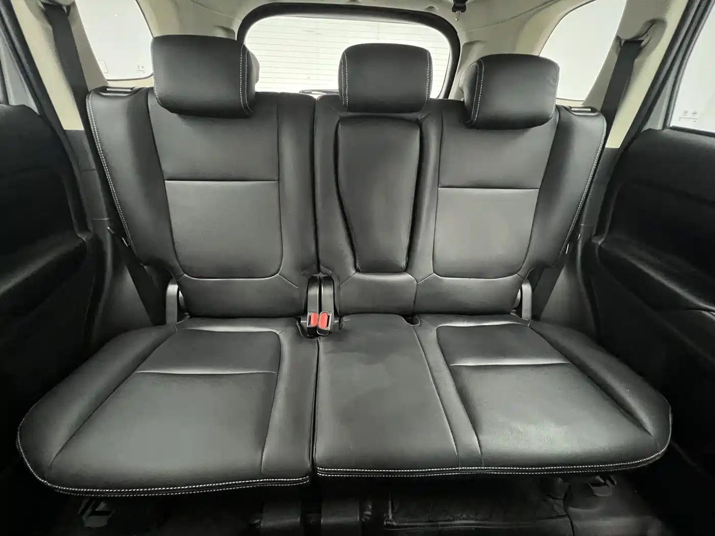 Mitsubishi Outlander 2021 2.0L 2WD Smooth Ride Version 5-Seater фото 12