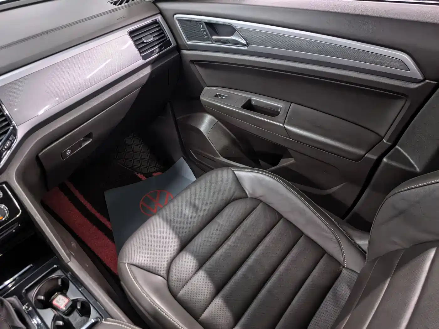 Volkswagen Teramont 2017 380TSI 4WD Luxury Edition фото 14