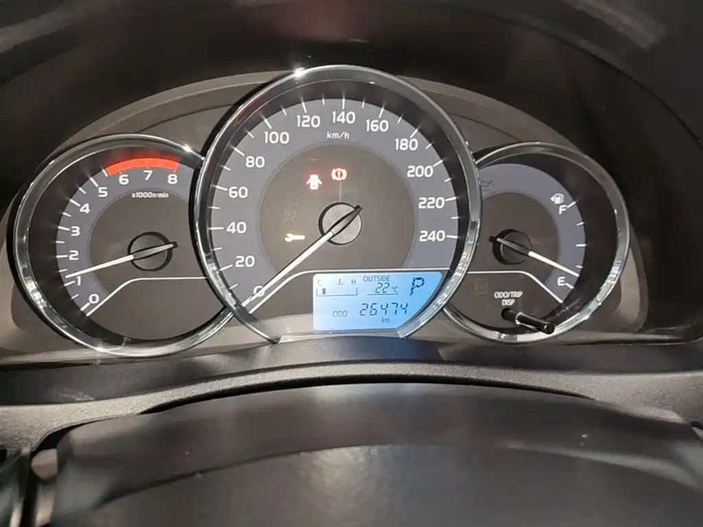 Toyota Levin 2017 Facelift 185T CVT Elite (China V) фото 12