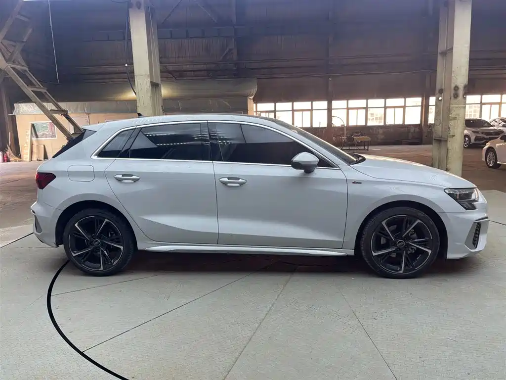 Audi A3 2022 Sportback 35 TFSI Style Sport фото 4