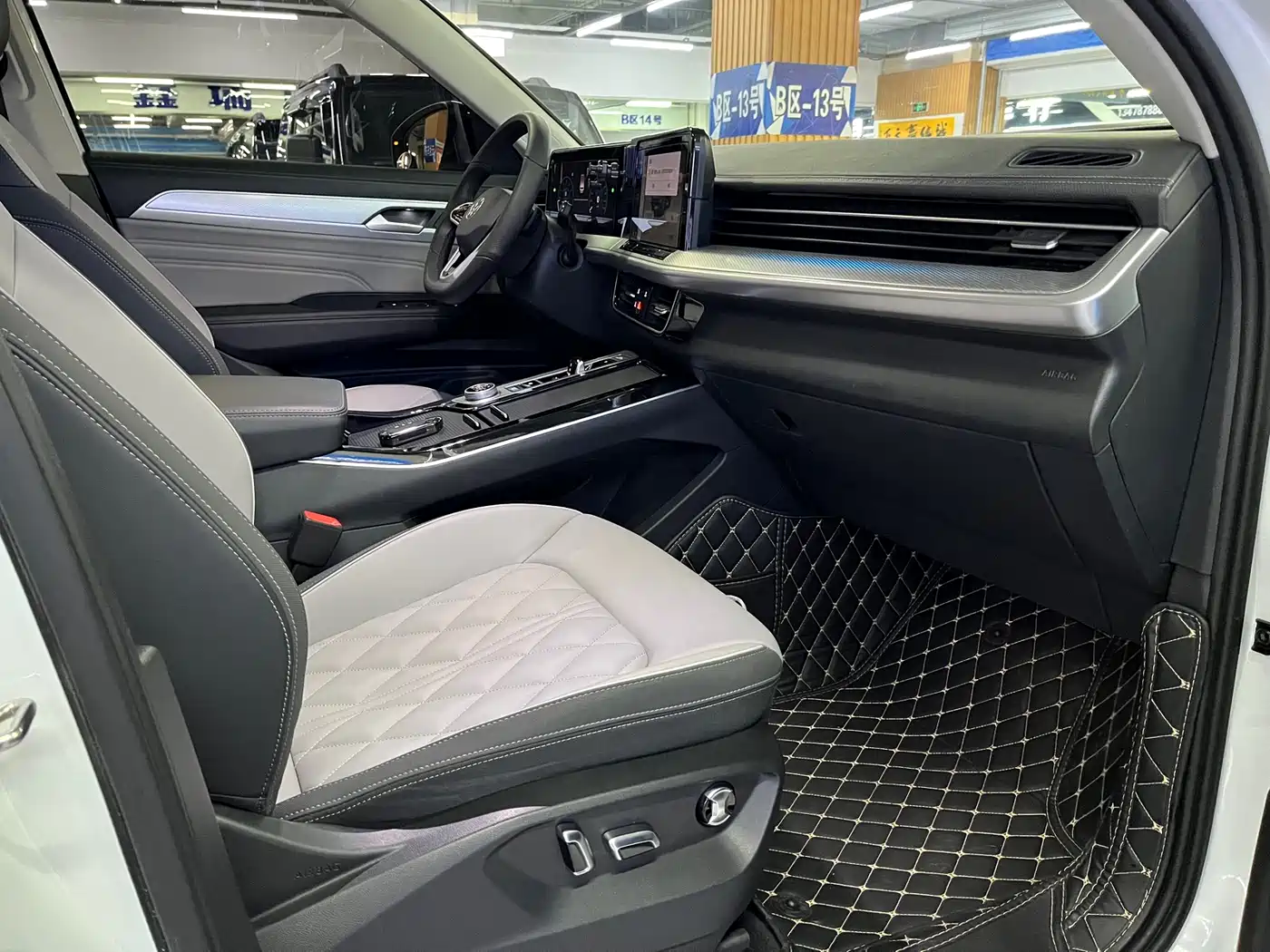 VOLKSWAGEN RANGE PATROL