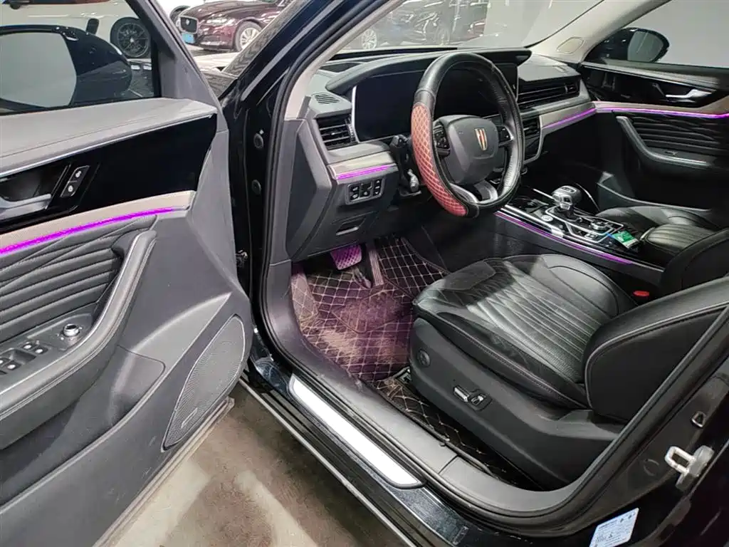 Hongqi HS5 2022 Facelift 2.0T Smart Flag Enjoyment Edition фото 12