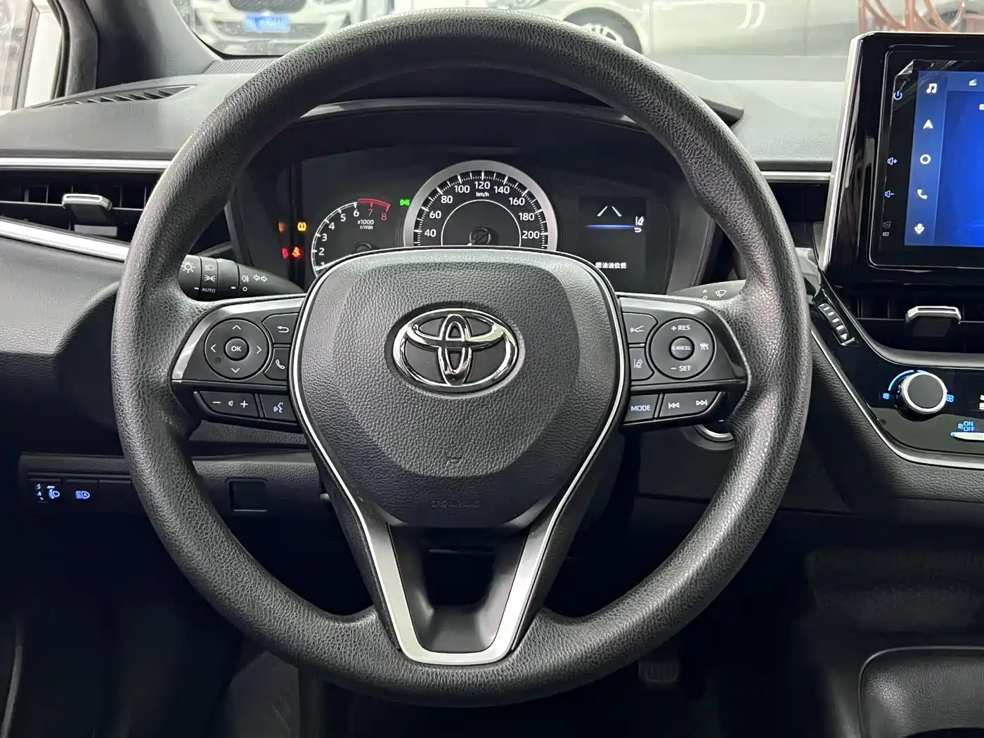 Toyota Levin 2021 185T CVT Luxury Edition фото 15