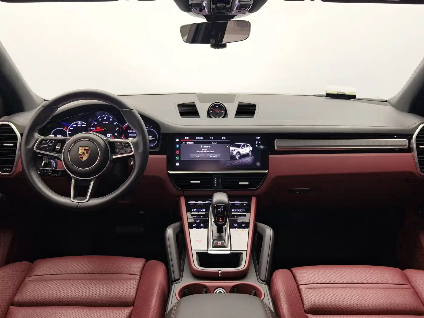 PORSCHE CAYENNE