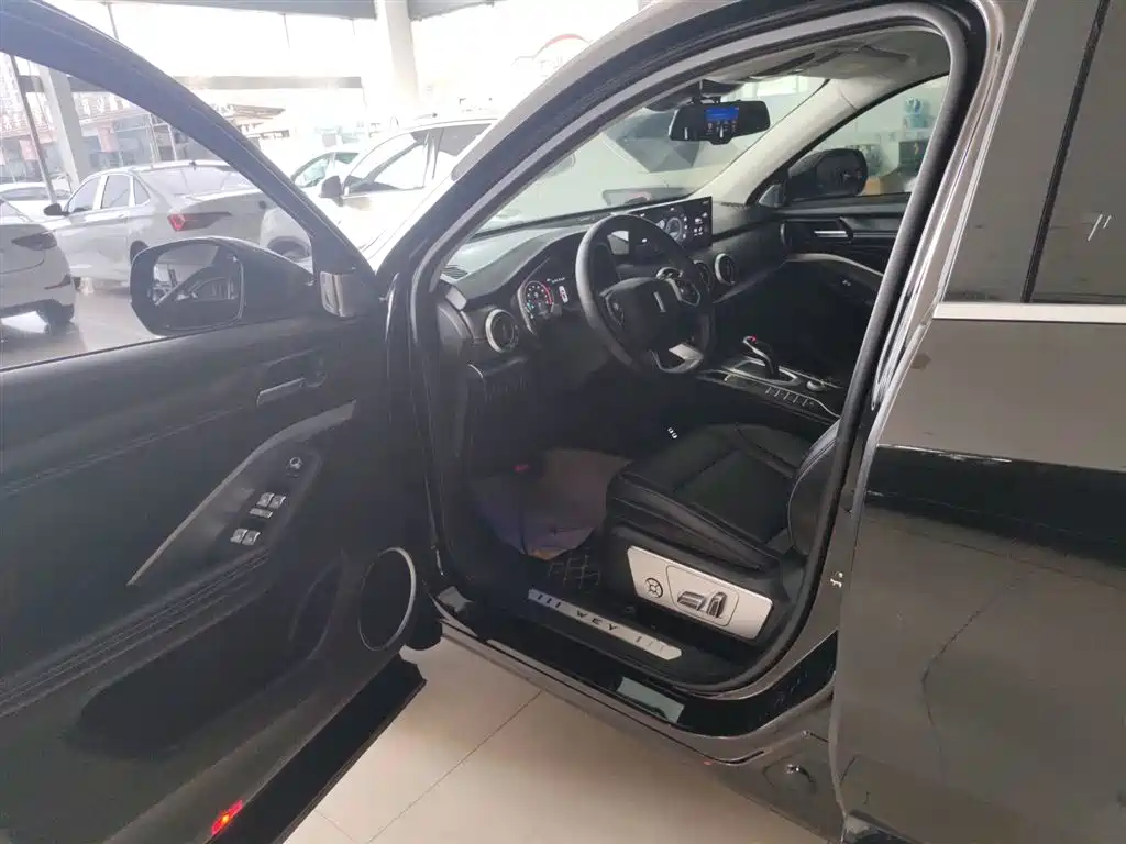 WEY VV6 2020 2020 2.0T 2WD Smart Protection+