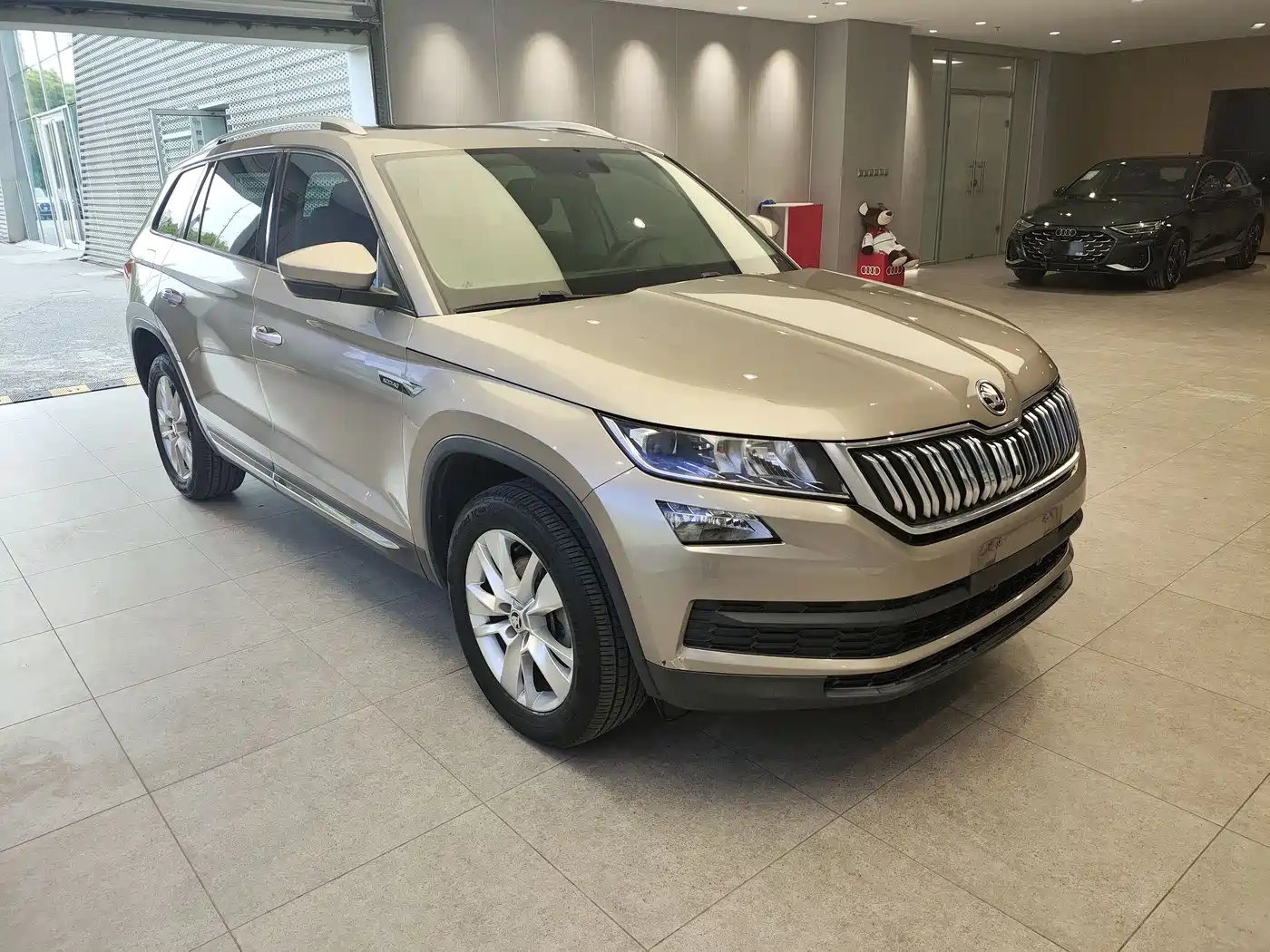 Škoda Kodiaq 2018 TSI330 5-seat FWD Comfort фото 2
