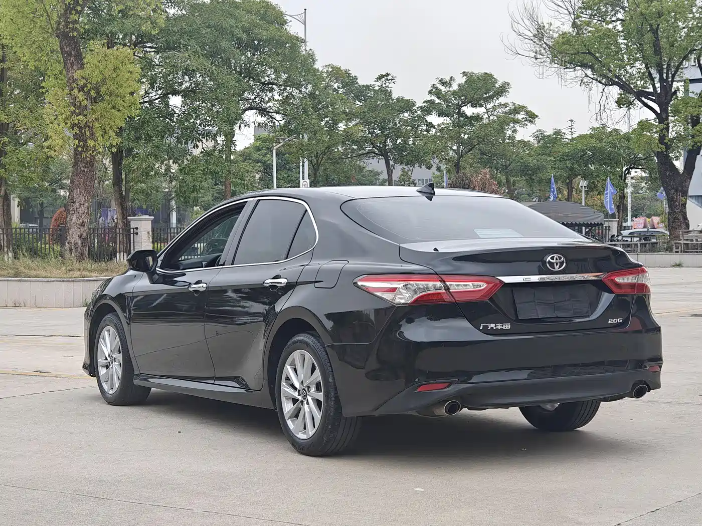 Toyota Camry 2021 2.0G Luxury Edition фото 4