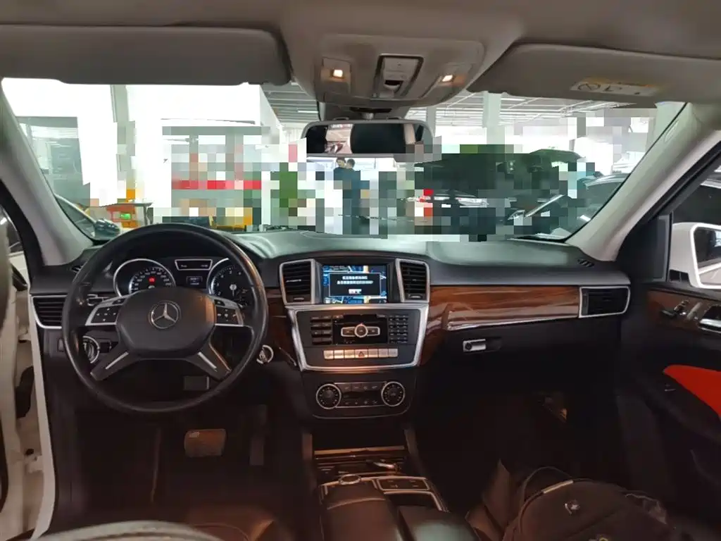 Mercedes-Benz M-Class 2014 ML 400 4MATIC Dynamic фото 10