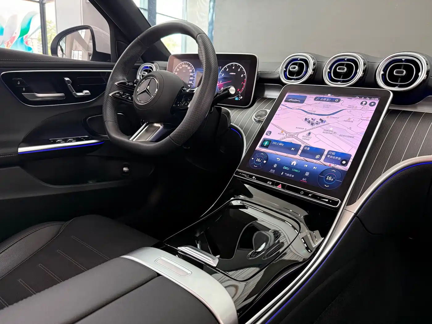 Mercedes-Benz C-Class 2023 C 260 L Sport фото 12