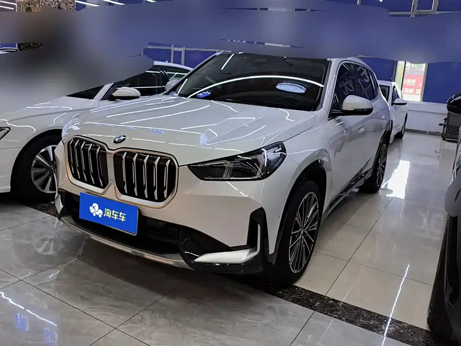BMW X1 2023 xDrive25Li X Design Package