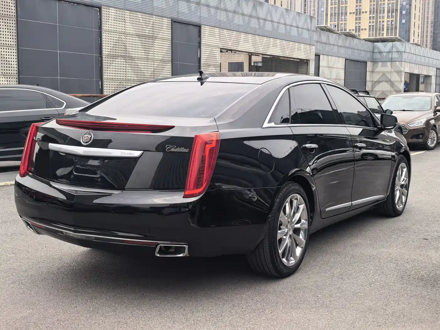 Cadillac XTS 2013 28T Leading Edition фото 9