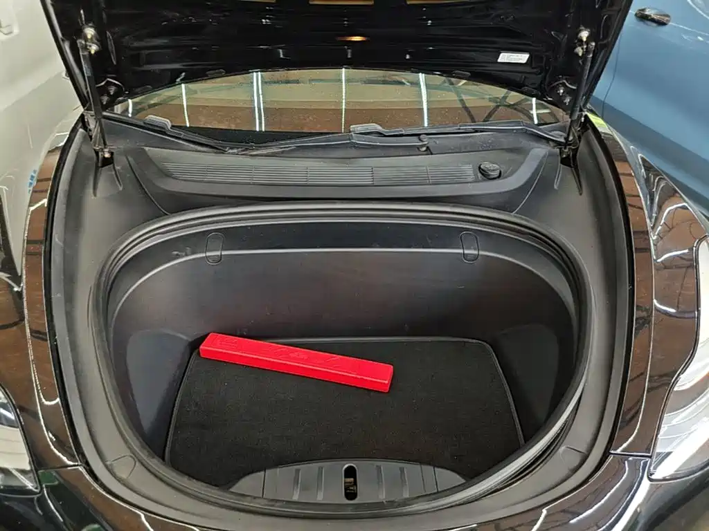 Фото 20 - Tesla Model 3 (Import)