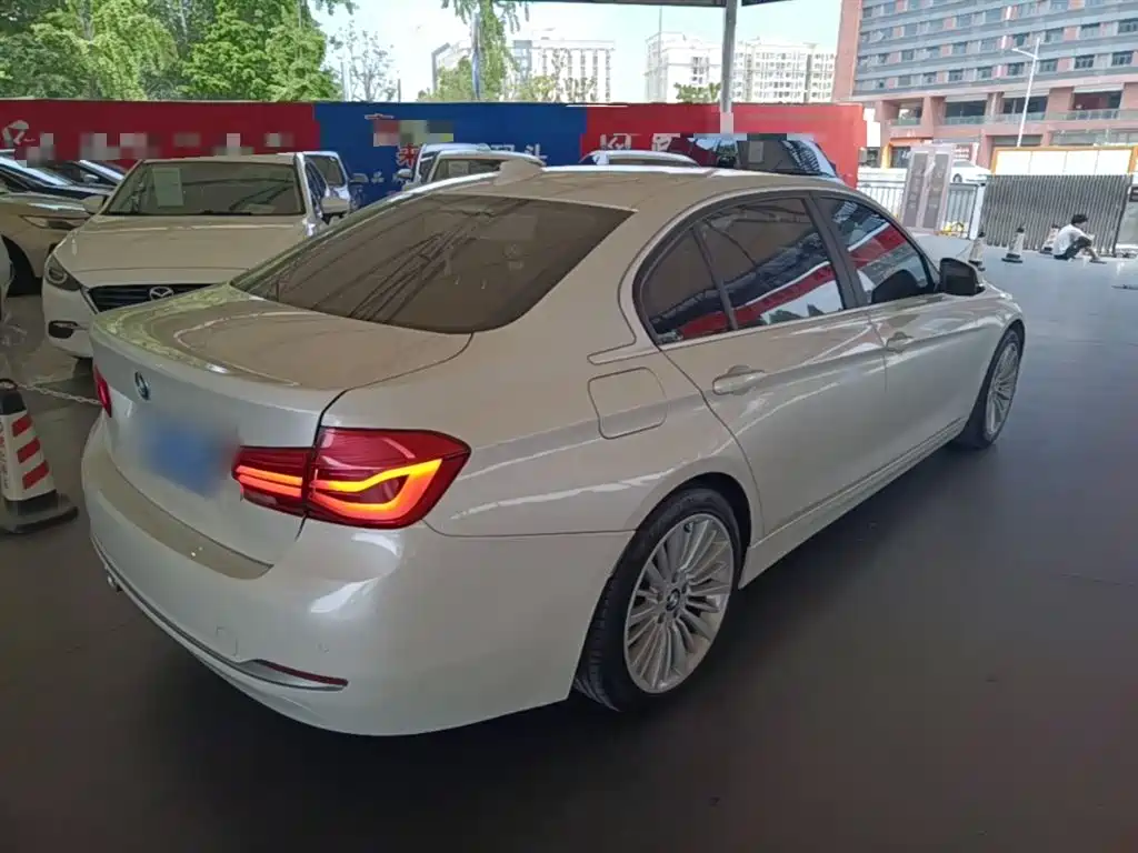 BMW 3 Series 2018 320Li Fashion Style фото 7