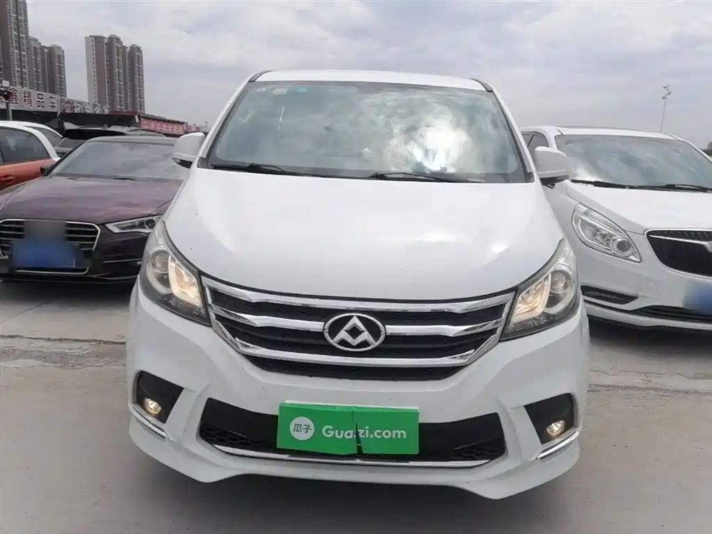 SAIC Maxus Maxus G10 2018 PLUS 2.4L Manual Elite Edition фото 3