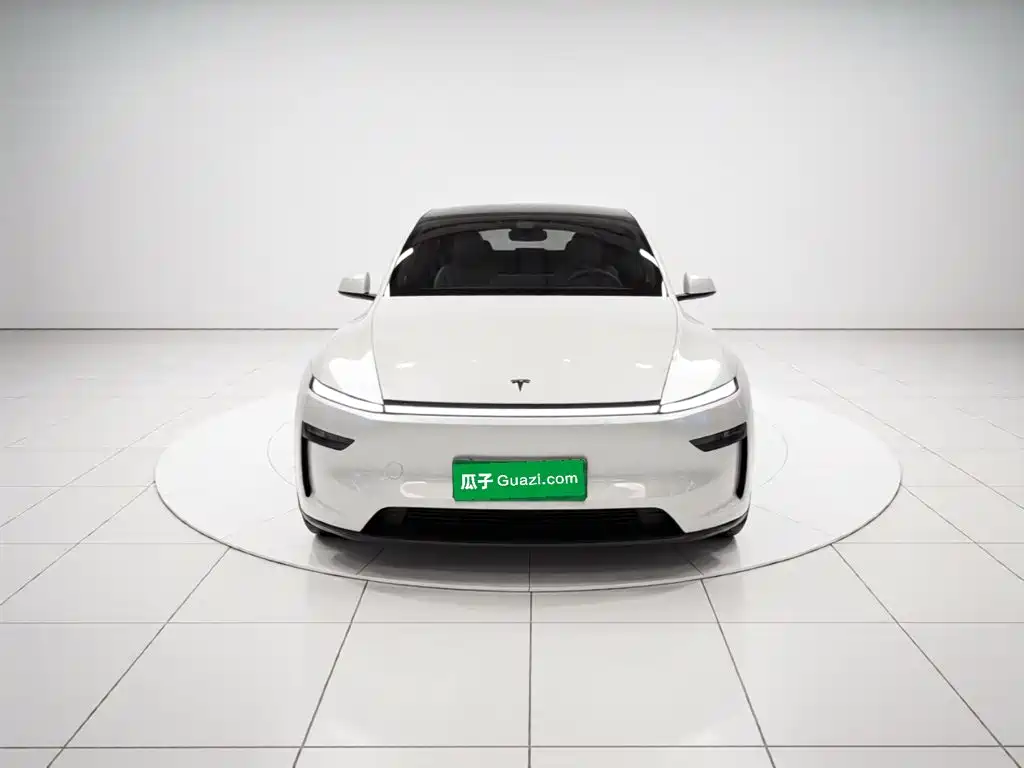 Tesla Model Y 2026 2026 Rear-Wheel Drive