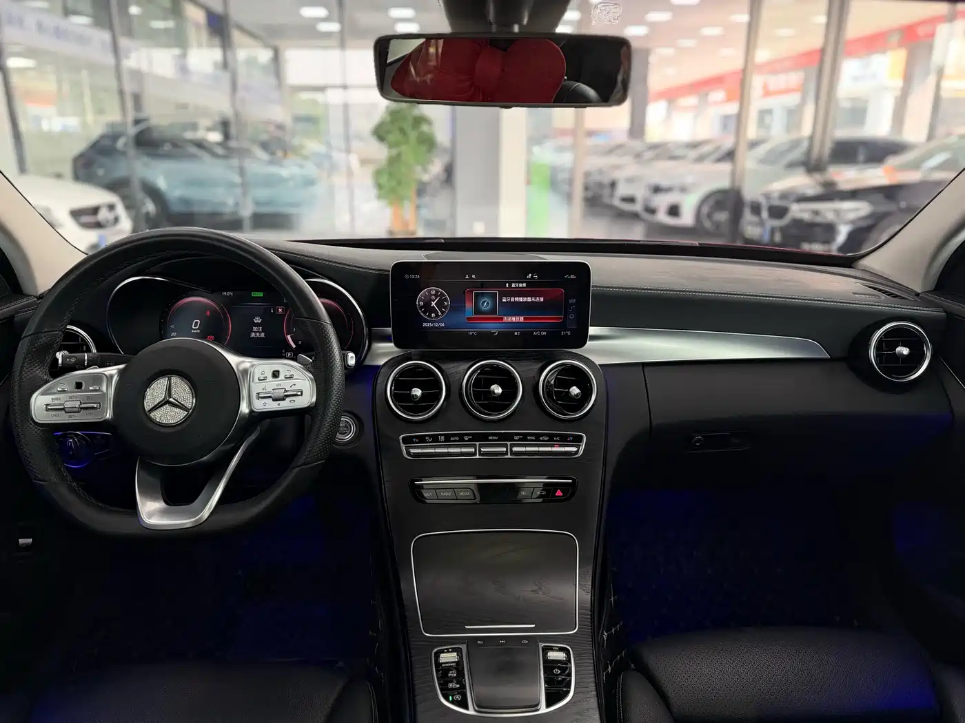 Mercedes-Benz C-Class 2020 C 260 L Sport фото 6