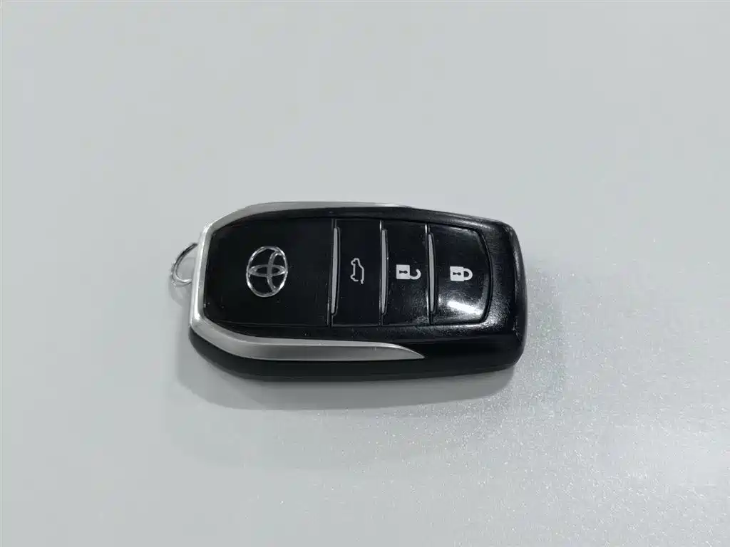 Toyota Prado 2016 2.7L Auto Luxury Edition фото 19