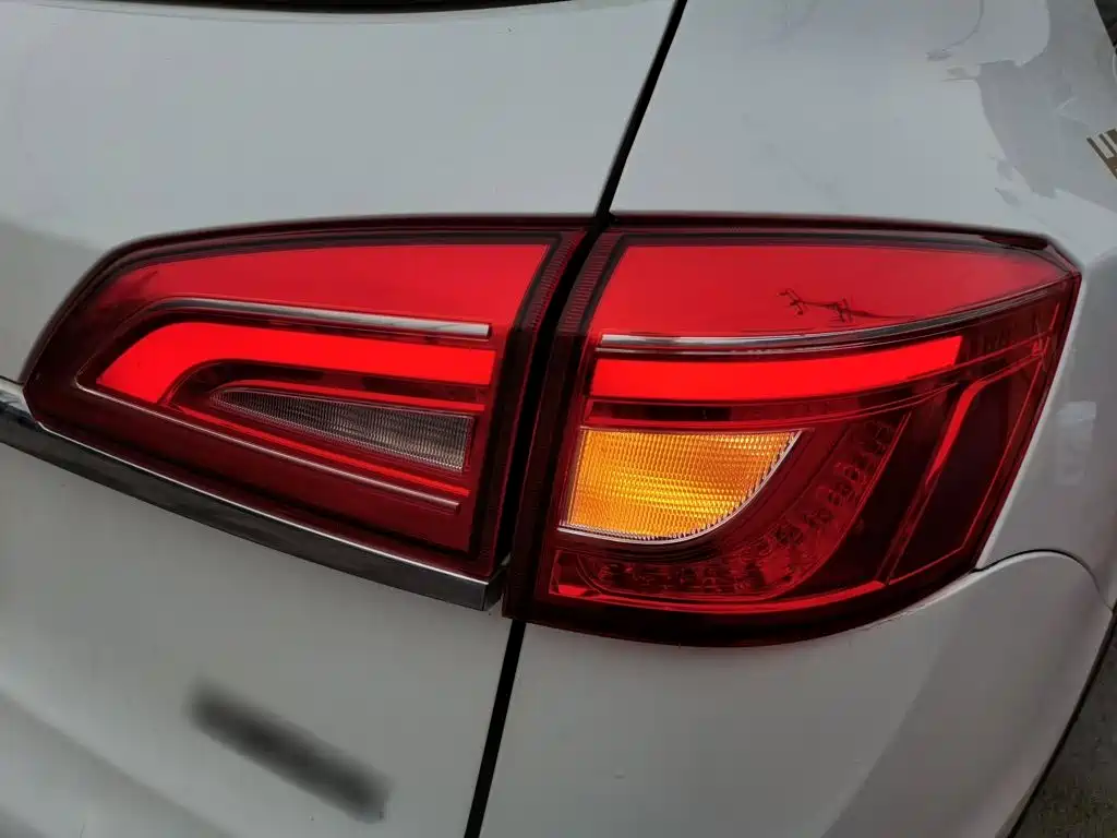 Photo 24 - Haval H7